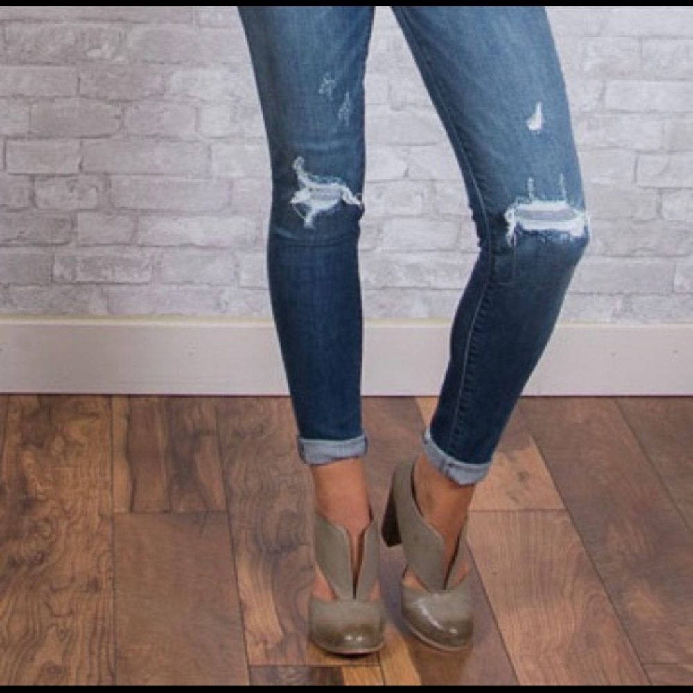 Taupe Cutout Booties Mata Traders size 6 1…